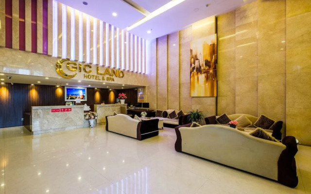 OYO 122 GIC Land Hotel