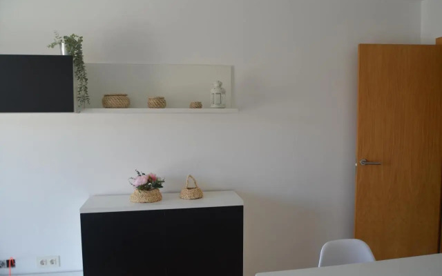 Precioso apartamento con garaje en Ares.