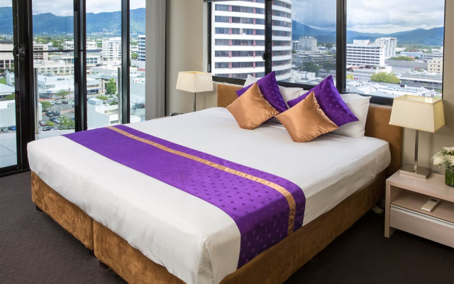 Piermonde Apartments - Cairns
