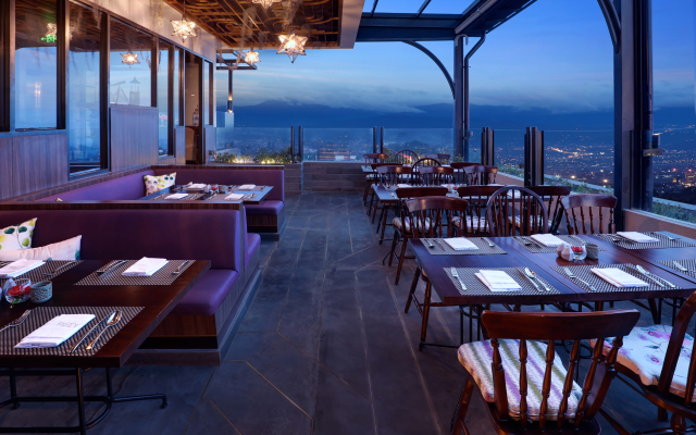 Grand Mercure Bandung Setiabudi
