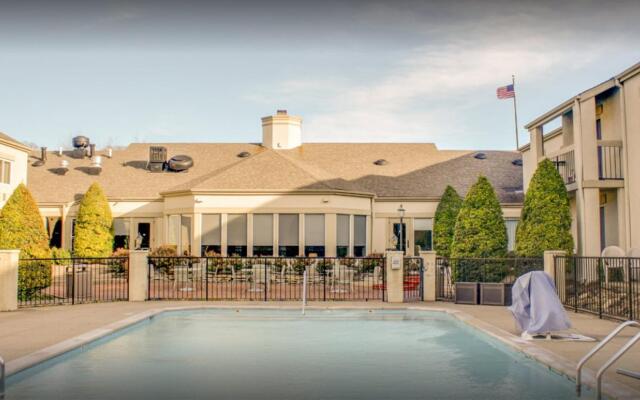 Club - Hotel Nashville Inn & Suites