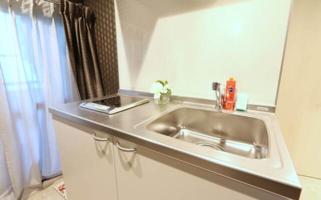 Elizabeth Garden Shinmachi