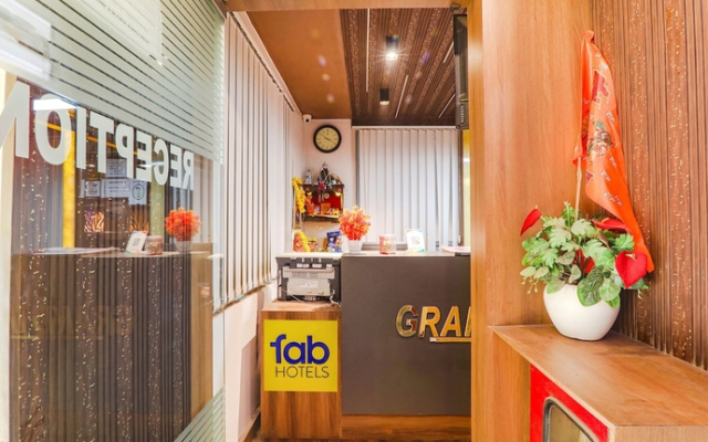 Fabexpress Grand Inn