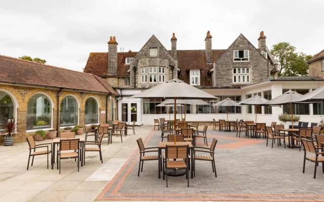 The Broadway Park Hotel