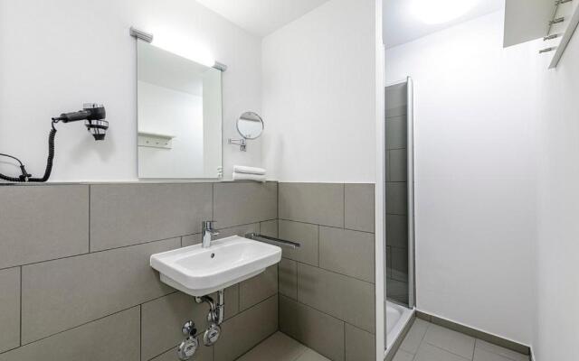 Deichhäuser Anna Küste Deichhäuser Anna Küste 1-21