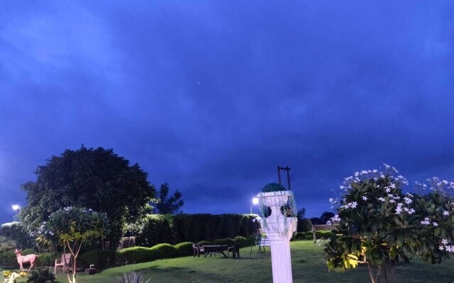 Elegance Resort