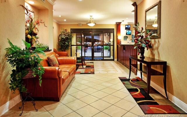 Holiday Inn Express Harvey-Marrero, an IHG Hotel