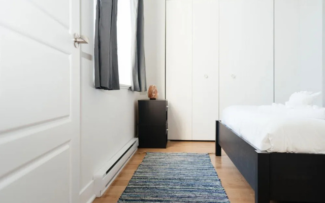 Lovely 2BR in The Village by Sonder