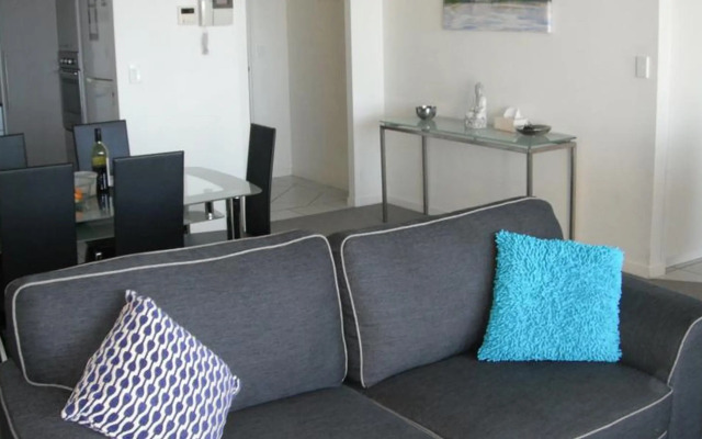 Meridian Alex Beach Apartments