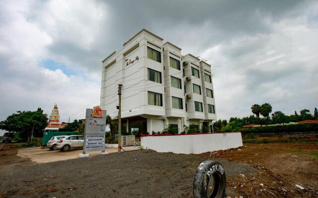 Hotel The Orange Flag ( JJ Hotel), Aurangabad