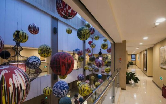 Yunjin Hot Spring Hotel