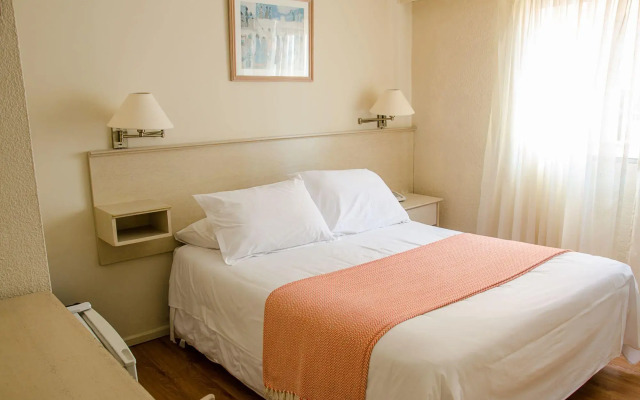 Sunset Beach Hotel