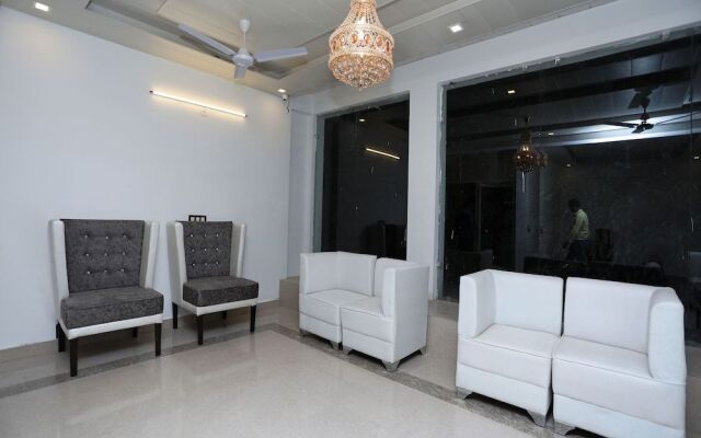 OYO Flagship 14945 Hotel UK-07