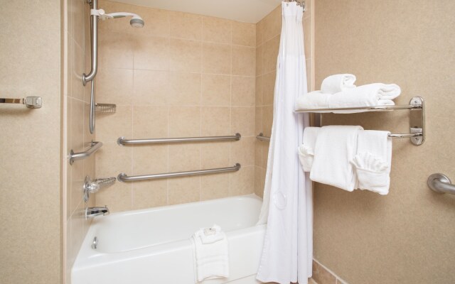 Crowne Plaza Denver International Airport