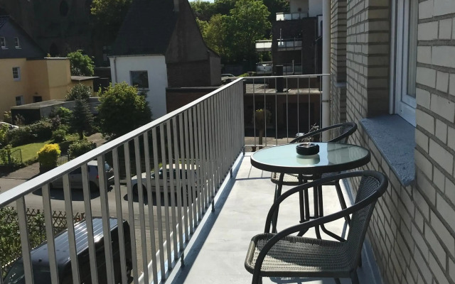 Hotel Select Suites & Aparts