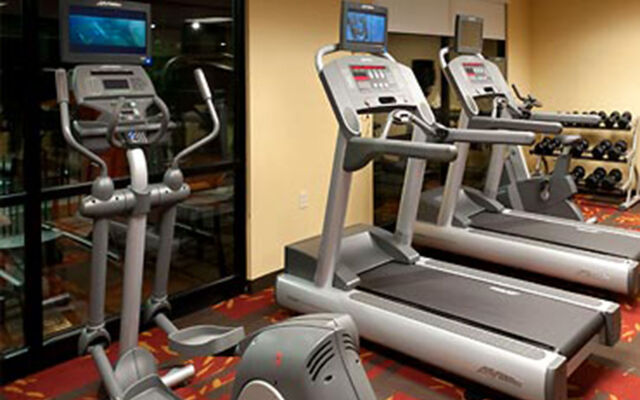 Courtyard by Marriott Alexandria