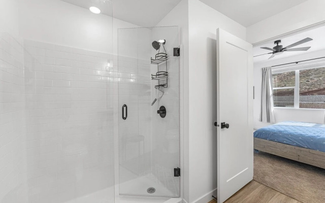 Starlight Crossing 4 Bedroom Condo