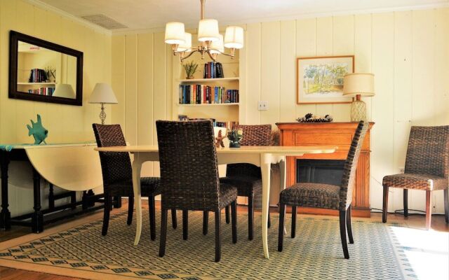 Meris Gardens Bethany