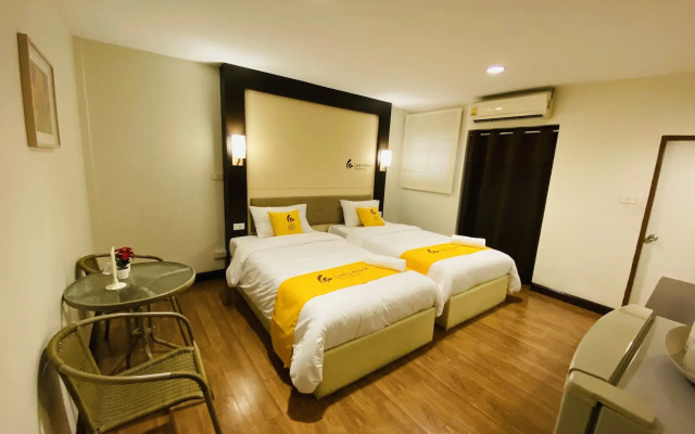 Lee's Mark Residence
