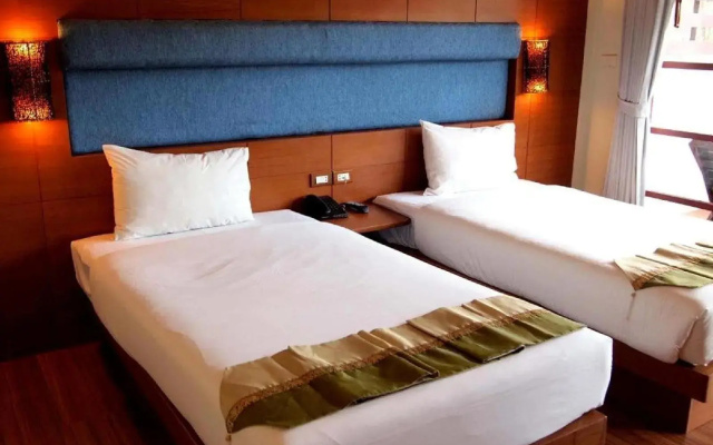 Fanari Khaolak Resort - Courtyard Zone