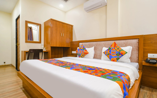 Fabhotel Atharv
