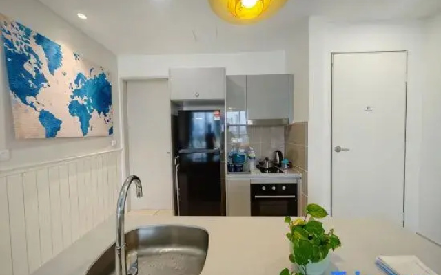 TRION The 108 Family Suite Pool & City view