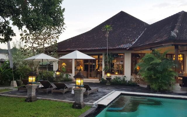 Villa Kompiang Bali