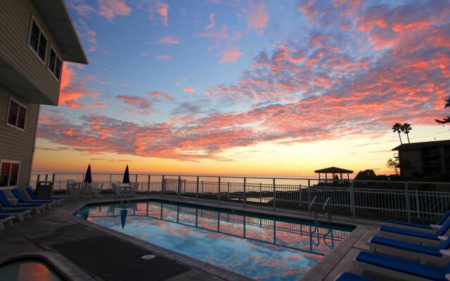 Pismo Lighthouse Suites