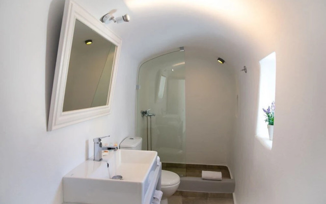 Il Melograno Traditional Cave House