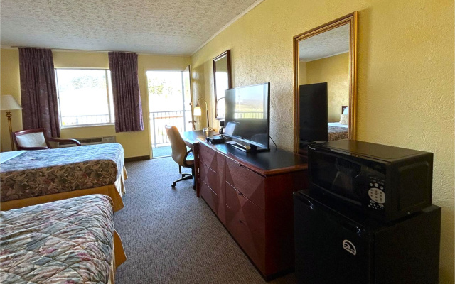 Budget Inn