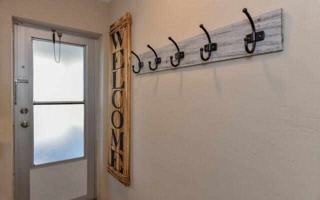 Jamaica Royale - 012 - 2 Br Condo