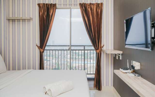 Cozy Living Studio Apartment at Springwood Residence