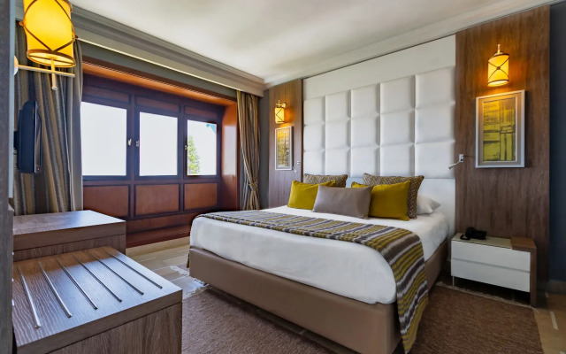 Sentido Bellevue Park