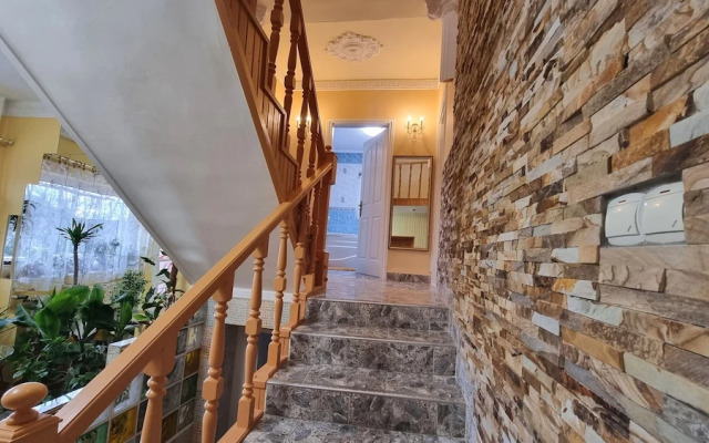 Liget Nyaralóház és Apartman Liget