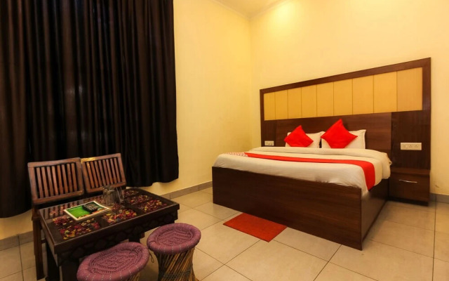Hotel Ambika by OYO Rooms