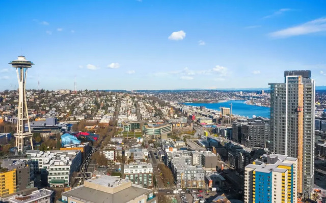 Starlit Cozy Studio with Roof Decks