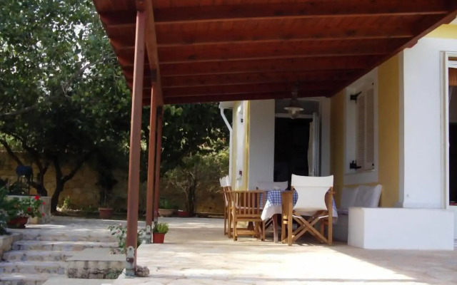 Alekos Beach Houses-Nisos