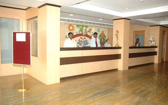 OYO 2724 Hotel PLA Residency
