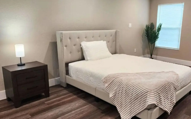 Spacious 3BR Home With Office