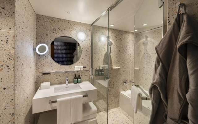 voco Osaka Central by IHG