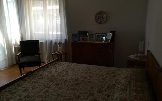Vintage apartment KOLONAKI