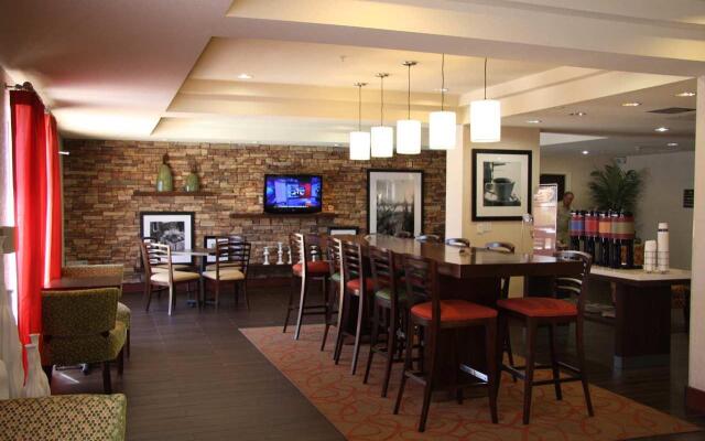 Hampton Inn San Marcos, CA
