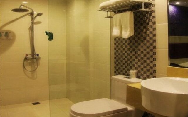 Guilin Sankeshu Hotel (Hongling Road Vientiane City) – Bathroom – Guilin