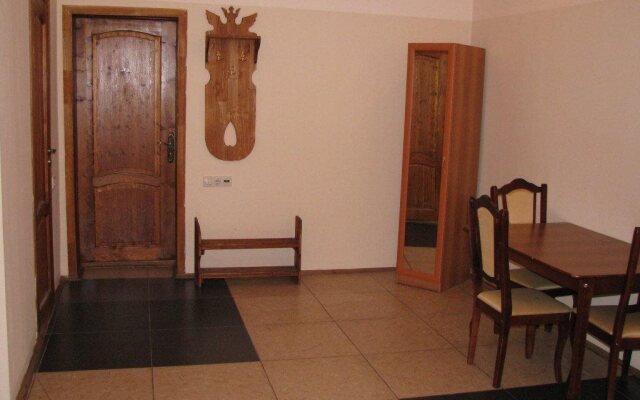 Hotel Lira