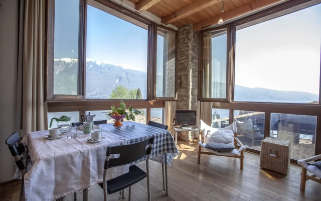 Hotel e Appartamenti al Prà de la Fam