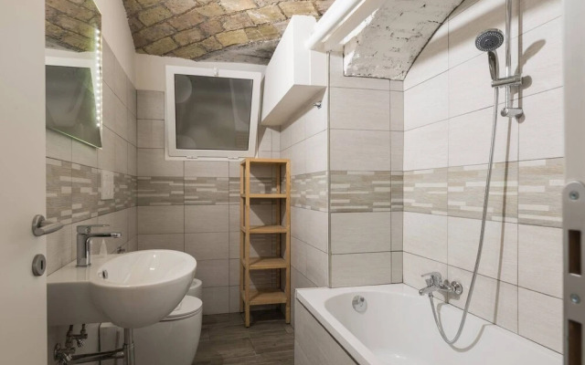 Vatican Suite 2 Levels Completely Renovated