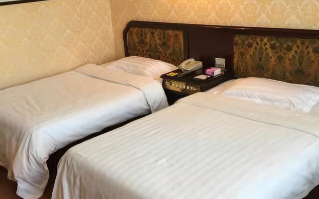Fushun Tiantian Hotel (Mudanjiang High-speed Railway Wanda Branch)