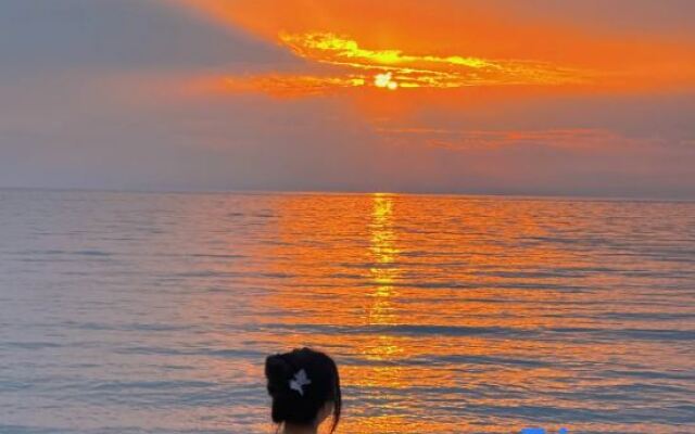 Be happy seaside holiday villa