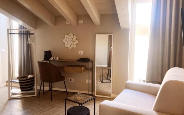 Gatto Bianco Rooms 42