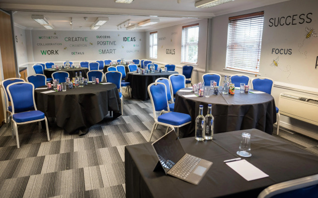 Holiday Inn Manchester West by IHG